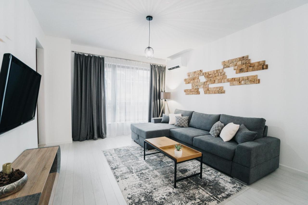 Apartment Avalon - Varna City Centre Екстер'єр фото